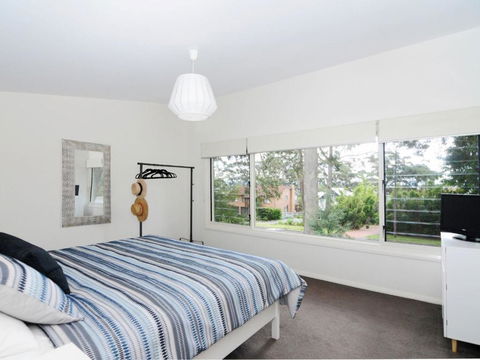 Acacia On Orion :: Jervis Bay Rentals - Foster Accommodation 3