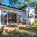 Acacia On Orion :: Jervis Bay Rentals - Foster Accommodation 0