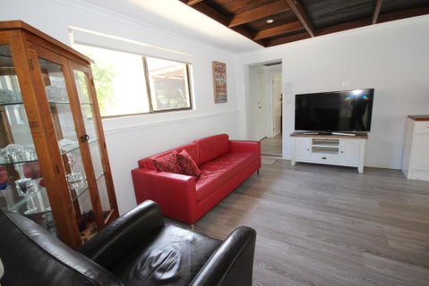 Boambee Hideaway - Foster Accommodation 3