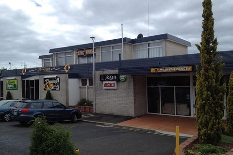 Top Of The Town Hotel Motel - Foster Accommodation 2