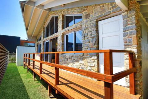 Balena At Culburra Pet Friendly 1 Min Walk To Beach - Foster Accommodation 6