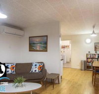 Retro Groovy Pad Pt Elliot - Foster Accommodation