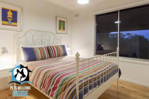 Retro Groovy Pad Pt Elliot - Foster Accommodation 3