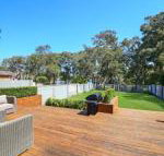 Lakeside Luxury 13 Lake Street - Foster Accommodation