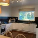 Salty Cottage Northam - Foster Accommodation 0