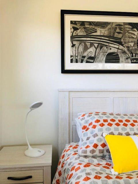 Studio 36 - Foster Accommodation 4