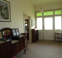 Claremont Farmhouse - Foster Accommodation