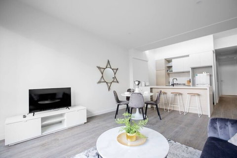 Designer Warm Homeatmooneeponds+parking / Wifi - Foster Accommodation 7