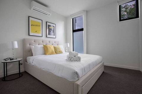 Designer Warm Homeatmooneeponds+parking / Wifi - Foster Accommodation 5