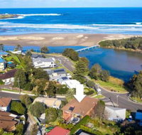 Seven Smiles riverside location  ocean views - Foster Accommodation