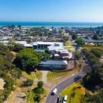 HALE KUPA Rye Beach House Spa Table Tennis - Foster Accommodation 0