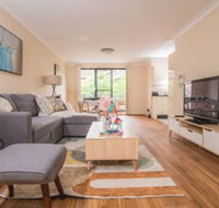 True Comfort 3bed2bath APT Near Ashfield Station - Foster Accommodation