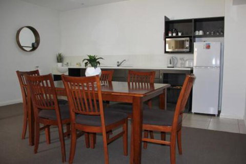 Hibernian Hotel - Foster Accommodation 2
