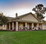 The Jazz B  B - Foster Accommodation