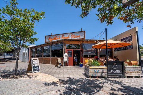 Coast On Clovelly Close To The Beach Wifi Nespresso - Foster Accommodation 5