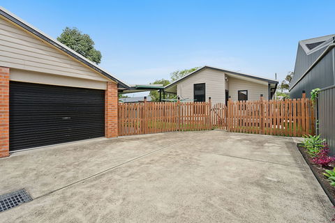 Newcastle Short Stay Apartments - Glebe Road Adamstown - Foster Accommodation 0