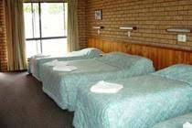 ECONO LODGE BAYVIEW - Foster Accommodation 0