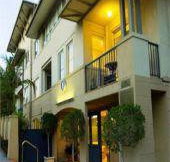 Manor House - Foster Accommodation