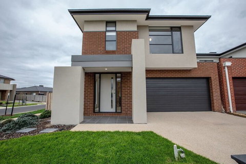 108spacious Point Cook Estate4br2btdoublegarage - Foster Accommodation 2