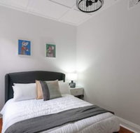 Luxurious Heritage Home With Harbour Bridge Views - Foster Accommodation
