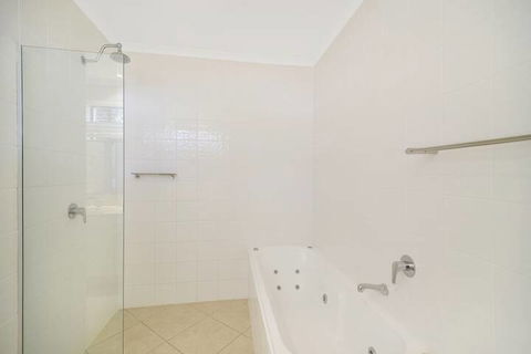 Kari 3 - 3/7 Peregian Esplanade - Foster Accommodation 7