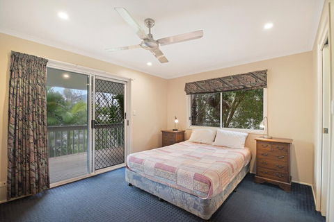 Beach Affair - 10 Callitris Crescent - Foster Accommodation 6
