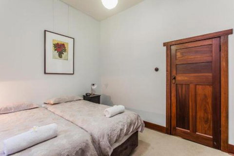 The Curtin Family Home - Foster Accommodation 4