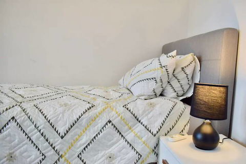 Homy Apartment In Trendy Haberfield - Foster Accommodation 4