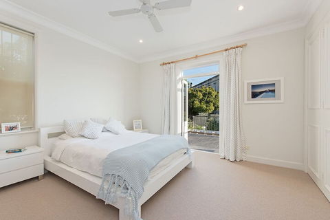 Vaucluse Manor H327 - Foster Accommodation 3