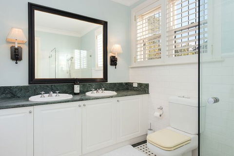 Vaucluse Manor H327 - Foster Accommodation 7