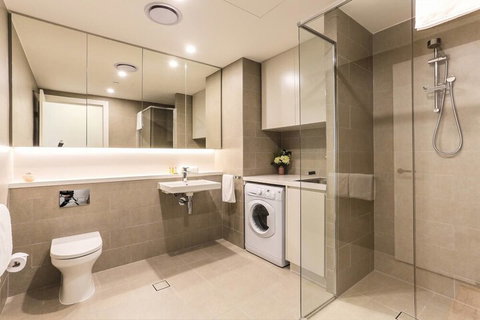 Highrise Apartment At Olympic Park - Foster Accommodation 5