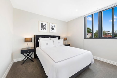 Manhattan Apartments - Glen Iris - Foster Accommodation 7