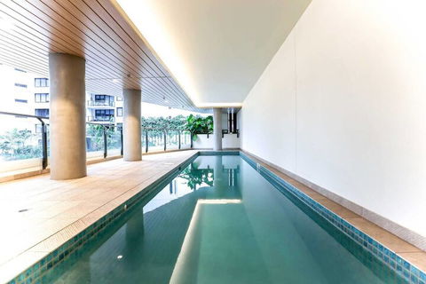 Incredible Riverside Apartment In Brisbane - Foster Accommodation 3