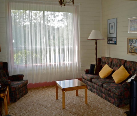 Clyde Cottage - Foster Accommodation 4