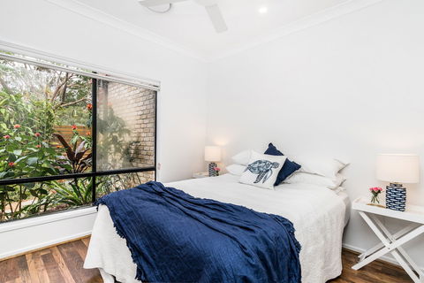 A PERFECT STAY - Julian Rocks House - Foster Accommodation 6