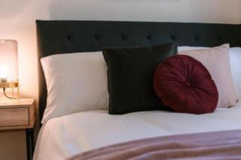 A Wave Away At Glenelg Cosy Unit Near The Beach - Foster Accommodation 3