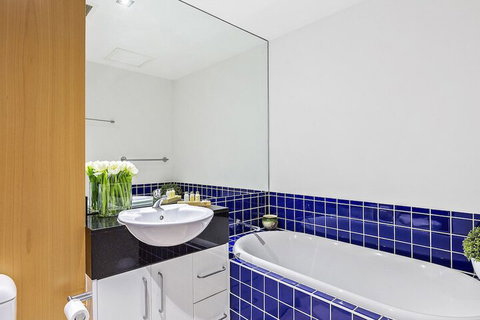 BOUTIQUE STAYS Catani Gardens - Foster Accommodation 6