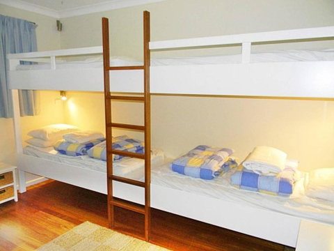 Blue On Collins - Foster Accommodation 3