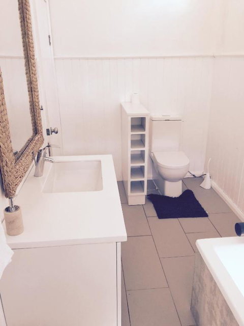 The Ultimate Beach House - Foster Accommodation 1