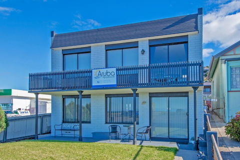 Aruba Apartments - Foster Accommodation 5