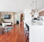 Luxury in Corlette 4 Drungall Ave - Foster Accommodation