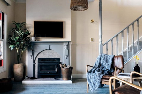 Luxury On Loch - Foster Accommodation 4