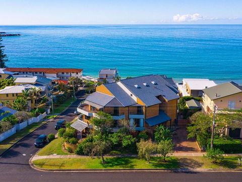 Namanula 2 / 32 34 Great Holiday Destination - Foster Accommodation 1