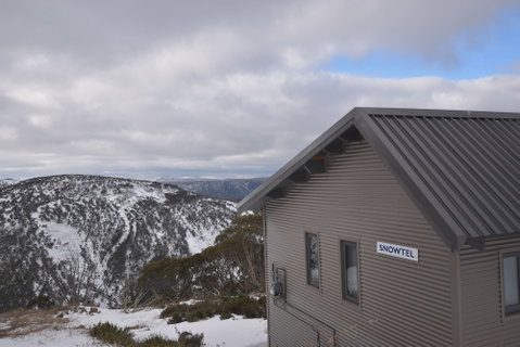 Snowtel 4 - Foster Accommodation 0