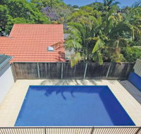 Thurlow Beach House with pool stroll to CBD  Dutchies Beach - Foster Accommodation