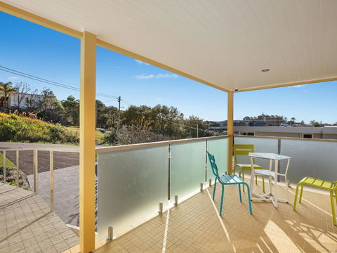 White Beach 42 Ash Street - Foster Accommodation 2