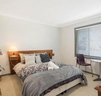 The Beach Shack on Beach Street - Foster Accommodation