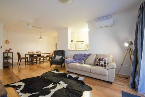 Urban Escape Strathfield - Foster Accommodation 2