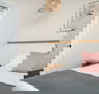 Forget Me Not Farm Cottages - Foster Accommodation