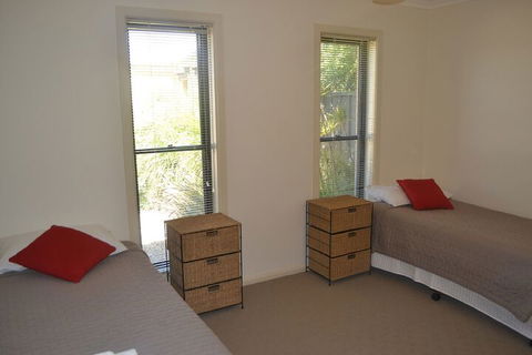 Amarco Mulwala - Foster Accommodation 3